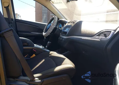 2019 Dodge Journey Se from USA, damaged, VIN 3C4PDCBB5KT866267